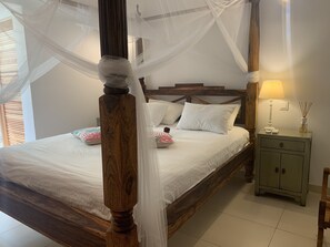 1 habitación y caja de seguridad en la habitación