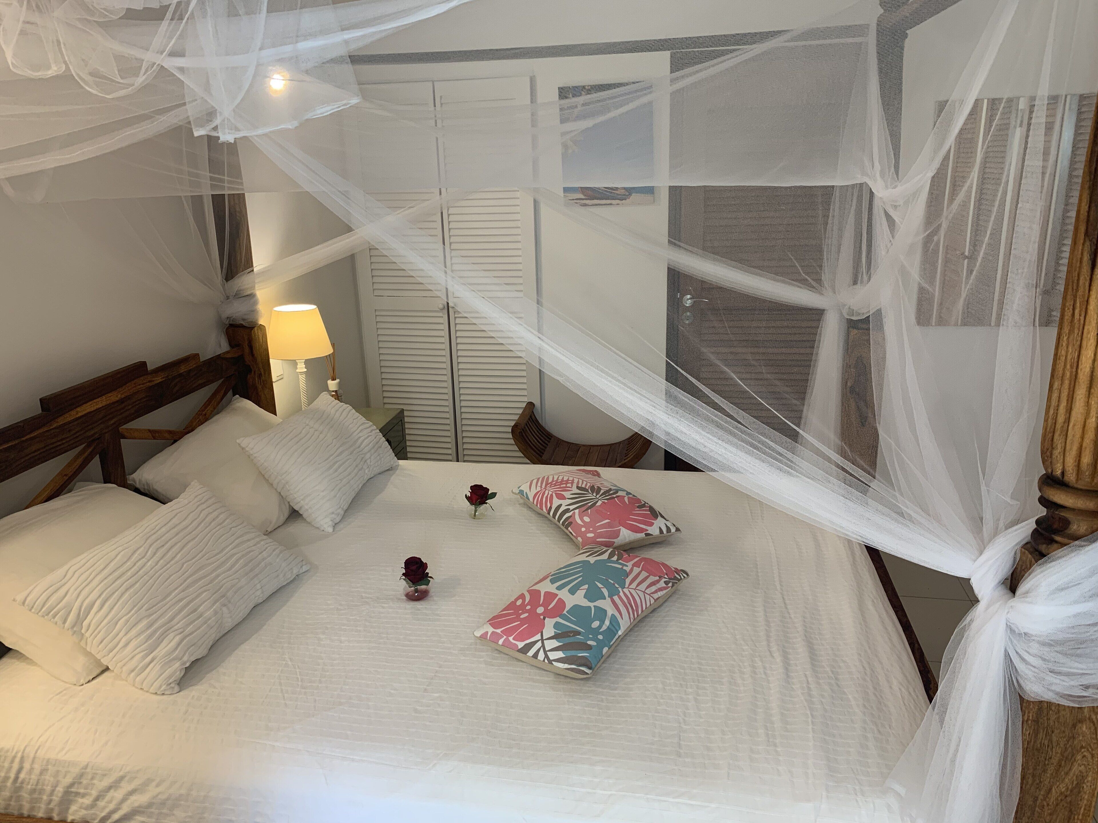 1 bedroom, in-room safe, iron/ironing board, free WiFi