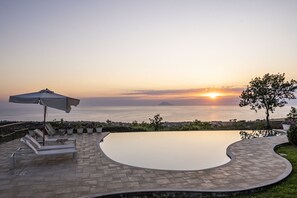 Pool - Casetta Nonna Lina, for 4 people, with private pool,  sea view, 4 km from Tropea (Ricadi)