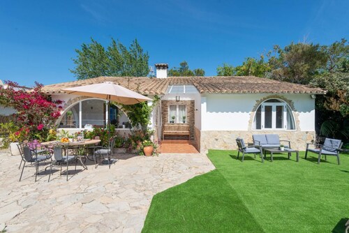 Cozy house near the Hidropark & the beach, ideal for children and pets