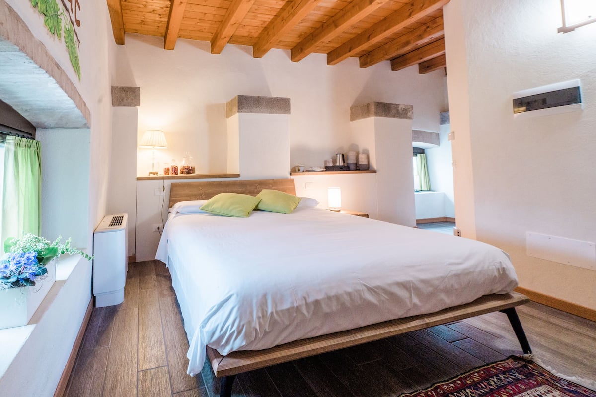 Double Room (Brut)