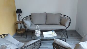 Télévision, lecteur de DVD, chaßne hi-fi