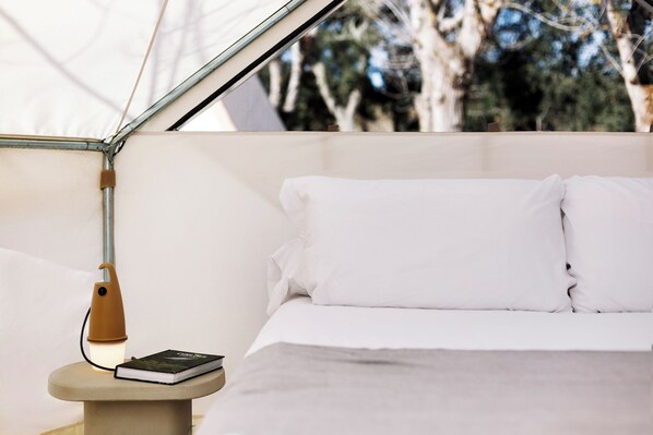 Romantic Tent - Wecamp San Sebastian (San Sebastián)