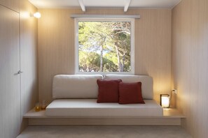 Familiehusvogn | Sengetøy av topp kvalitet, safe på rommet, wi-fi (inkludert) og sengetøy