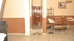 صورة غير مصنفة، 5 من 9، زرّ