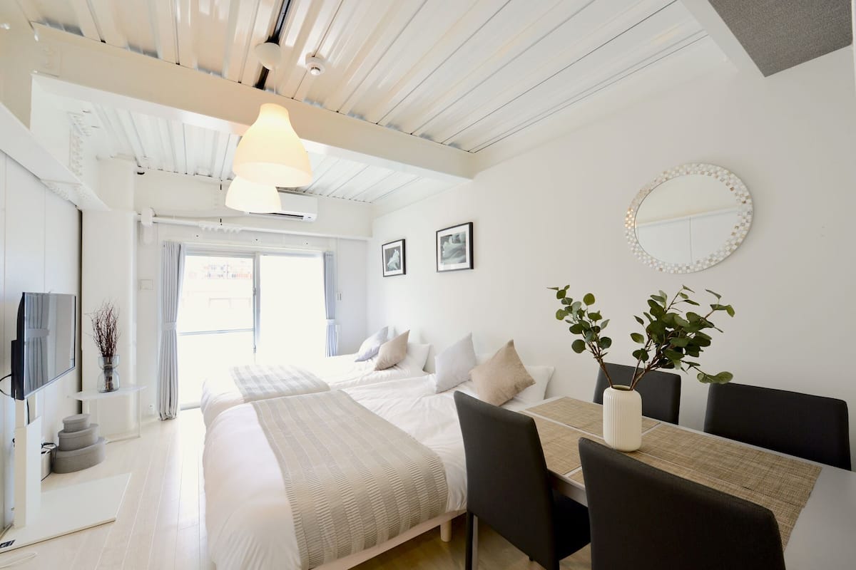 Superior-Vierbettzimmer (Light Gray) | 1 Schlafzimmer, kostenloses WLAN