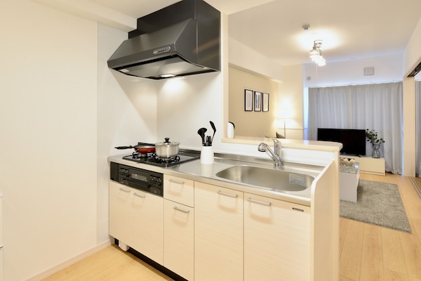 Family Suite, Nordic | Private kitchen | Fridge, microwave, stovetop, electric kettle