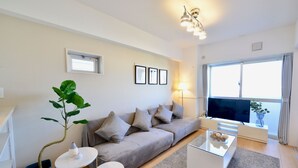 Ảnh chưa phân loại, 4 trong số 77 ảnh, nút
