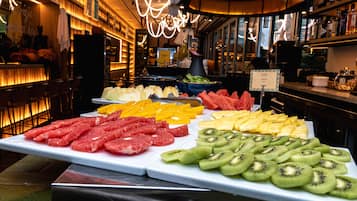 Daily buffet breakfast (EUR 19 per person)