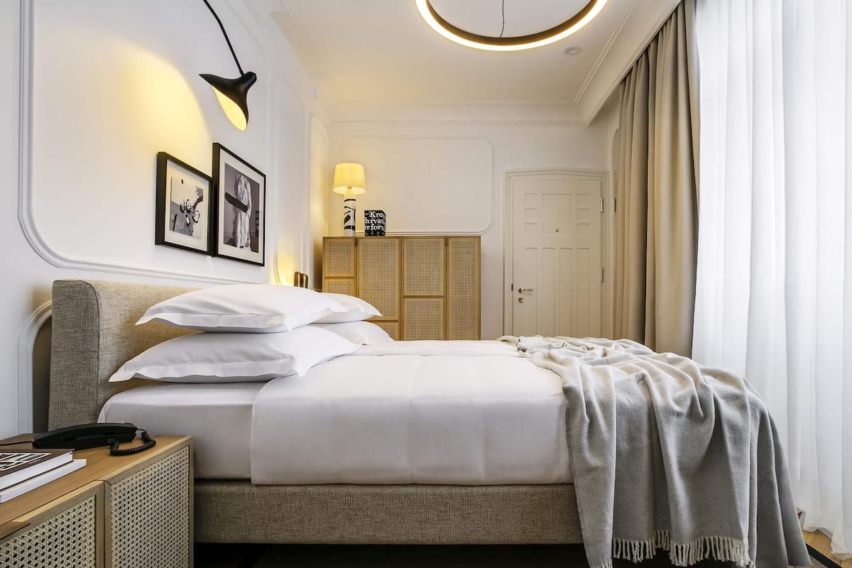 Chambre Confort, 1 lit double | 1 chambre, draps en coton égyptien, literie de qualité supérieure