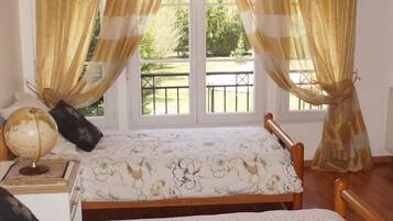 5 chambres, fer et planche Ă  repasser, Wi-Fi, draps fournis