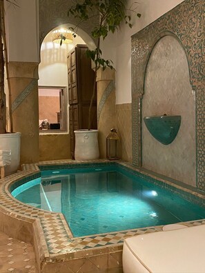 Indoor pool - Riad Ajarif by Riad Tawargit (Marrakech)