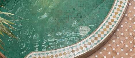 Una piscina techada