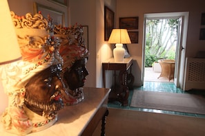 Interior detail - VILLA BRAGHÒ in the heart of Tropea (Tropea)