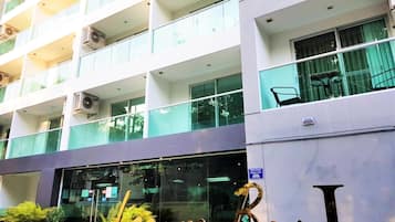 Apartment | Exterior