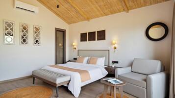 Chambre Double Premium, vue cour intérieure | Vue sur la cour