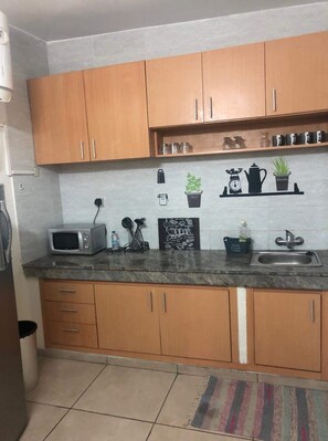 Private kitchen - This lodge in Abidjan. (Abidjan)