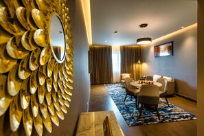 Premium Suite, 1 King Bed, Non Smoking | Living area | Smart TV