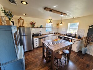 Fridge, microwave, oven, stovetop - Gorgeous Two Bedroom Modern Farmhouse Cottage (Electra)