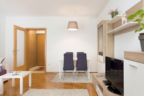 Appartement (0 Bedroom) | Coin séjour