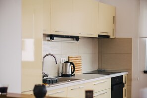 單棟房屋 (3 Bedrooms) | 私人廚房 | 雪櫃、焗爐、爐具、洗碗機