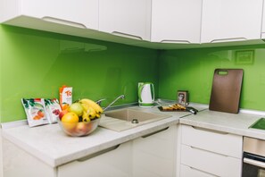 Apartment (1 Bedroom) | Private kitchen