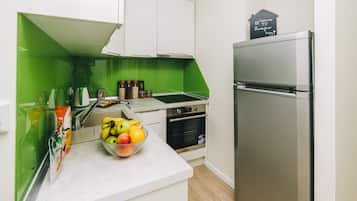 Appartamento (1 Bedroom) | Cucina privata | Frigorifero, forno, piano cottura, lavastoviglie