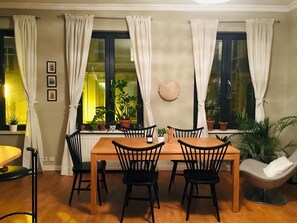 Oven, stovetop, dishwasher, toaster - Lovely Apartment With Terrace (Brussels)