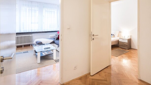 Apartment (1 Bedroom)