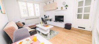 Modern 2bdr Apartment-cathedral View-best Location