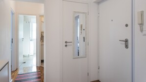 Apartment (2 Bedrooms) | Interior - Spacious 2bdr Apartment With Beautiful Terrace (Zagreb)