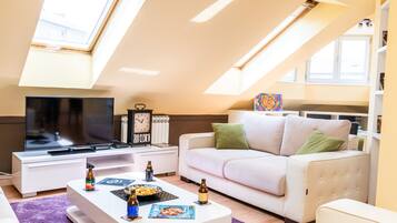 Loft (2 Bedrooms) | Living room | TV