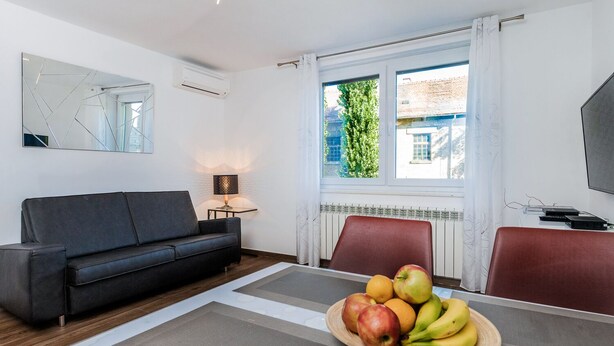 Unclassified image, 1 of 12, button - Modern 2bdr Apartment in Old Town- Best Location (Zagreb)