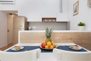 Lägenhet (1 Bedroom) | Restauranger