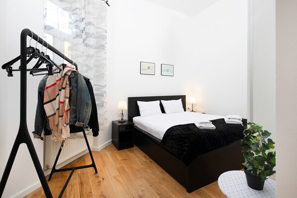 Apartment (1 Bedroom)