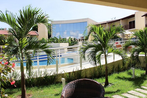 Apartemen | Kolam renang | Kolam renang outdoor