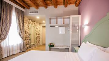 Minibar, in-room safe, individually decorated, desk