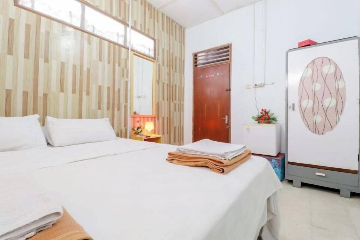 Insonorización, wifi gratis y ropa de cama