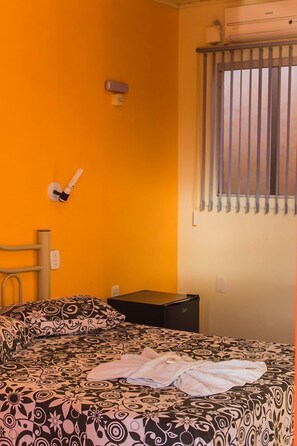 Free WiFi, bed sheets - Cavalo Branco Hotel (São Vicente do Sul)