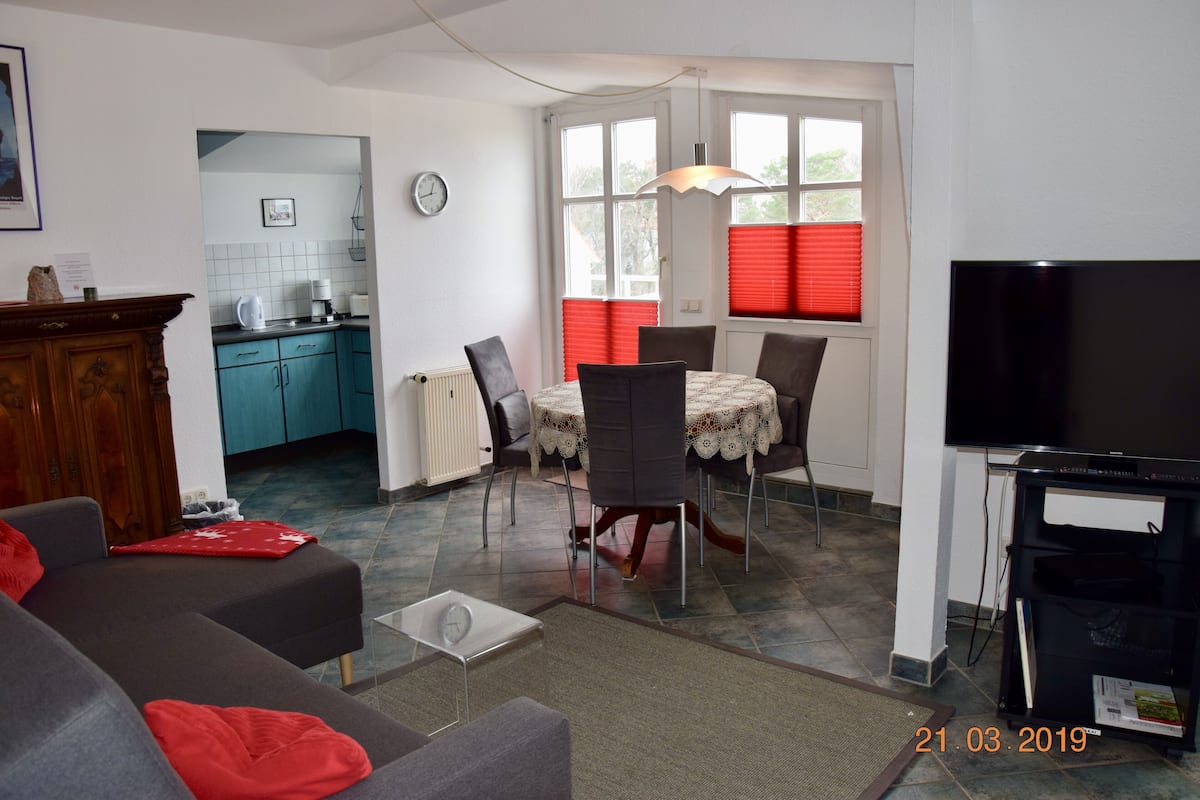 Leilighet (09, incl Cleaning and Service Fee) | Oppholdsområde | Flatskjerm-TV