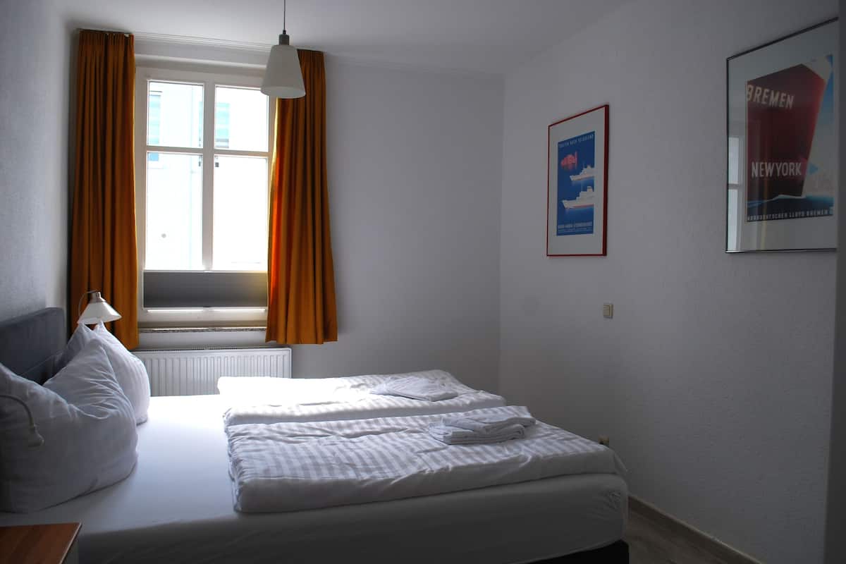 Leilighet (06, incl. Cleaning and Service Fee) | Wi-fi (inkludert)