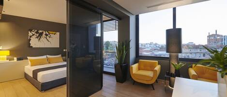 1 bedroom, Egyptian cotton sheets, in-room safe, iron/ironing board