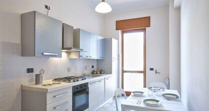 Corallo - cozy 1 bedroom apartment centrally located in Capo d'Orlando, Sicily