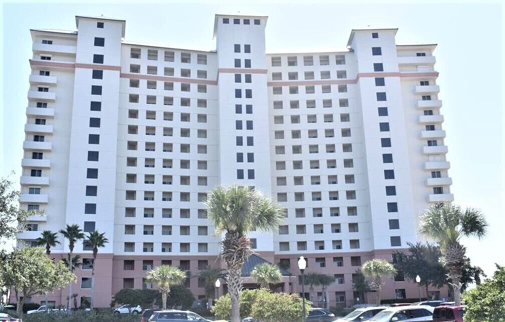 Family resort-multi pools-direct gulf front-Beach Club Resort