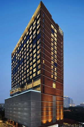 Exterior - Four Points by Sheraton Kuala Lumpur, Chinatown (Kuala Lumpur)