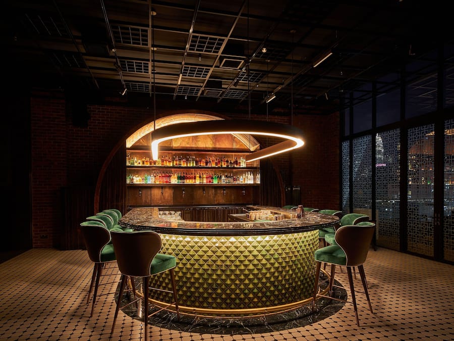 2 restaurants, breakfast, lunch served; local and international cuisine