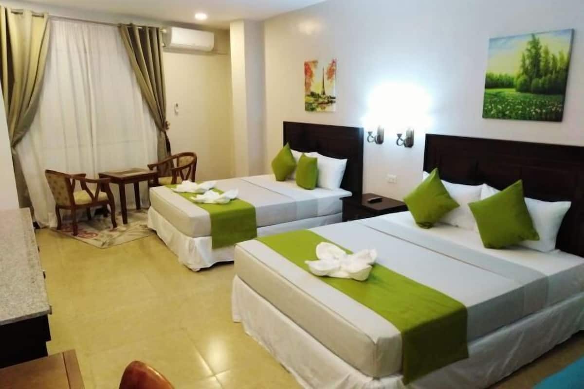 1 phòng ngủ, bộ đồ giường cao cấp, minibar, két bảo mật tại phòng