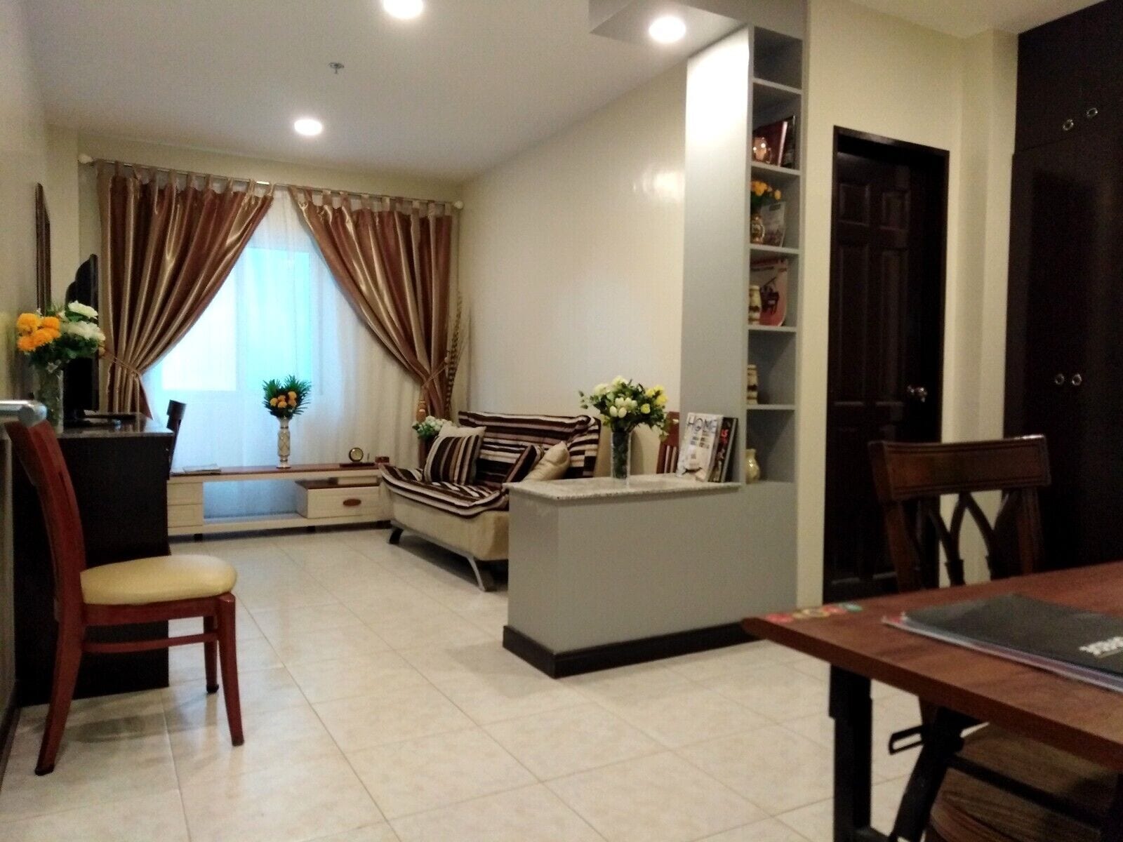 Habitació estàndard | Roba de llit d'alta qualitat, minibar i caixa forta a l'habitació 