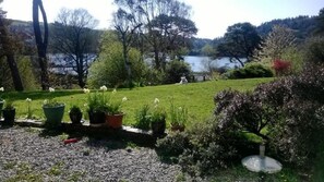 Property grounds - Lovely Sea View Apartment in Rineen - 4 Guests (Leap)