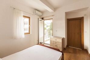 华丽公寓, 2 间卧室, 海景 | 防过敏的被褥、特色装修、特色家居、笔记本电脑工作区
